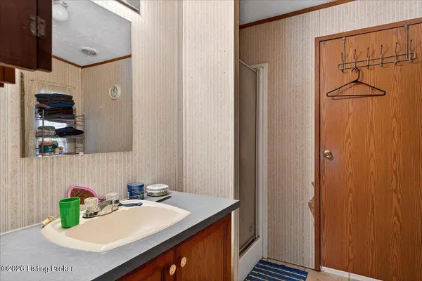 578 Gordon Dr, Coxs Creek, KY 40013