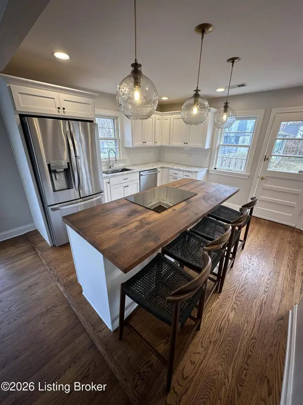 419 Sprite Rd, Louisville, KY 40207