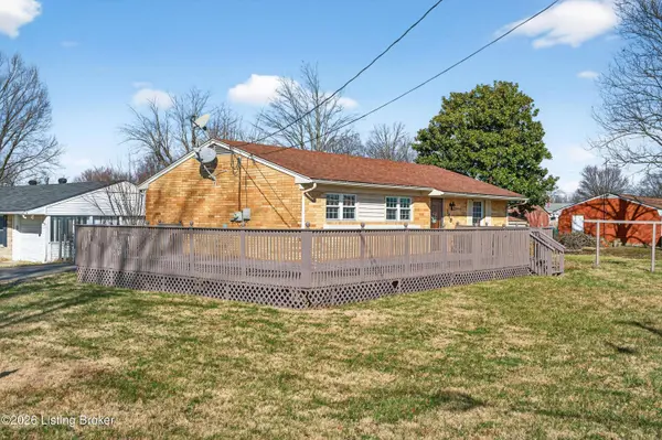 149 N Circlecrest Dr, Louisville, KY 40229