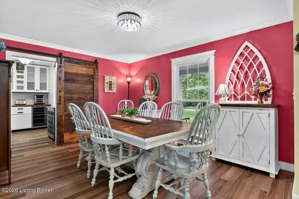 3600 New Moody Ln, La Grange, KY 40031