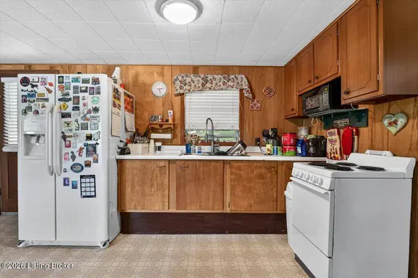 296 Linwood Rd, Clarkson, KY 42726