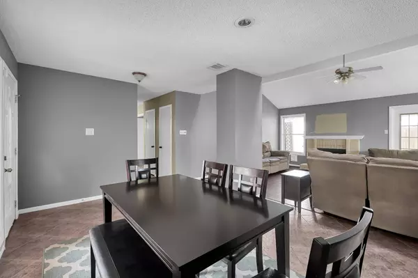 18627 Sweetjasmine LN, Spring, TX 77379