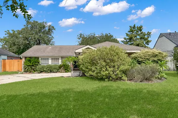 18627 Sweetjasmine LN, Spring, TX 77379