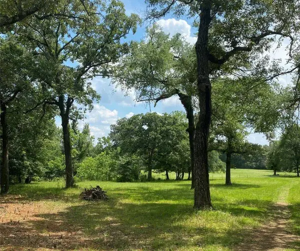 3301 Fm 2693 RD W, New Waverly, TX 77358