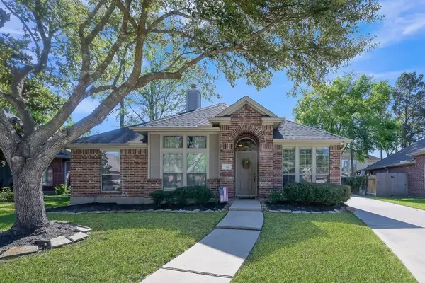 2318 Caroline Park LN, Spring, TX 77386