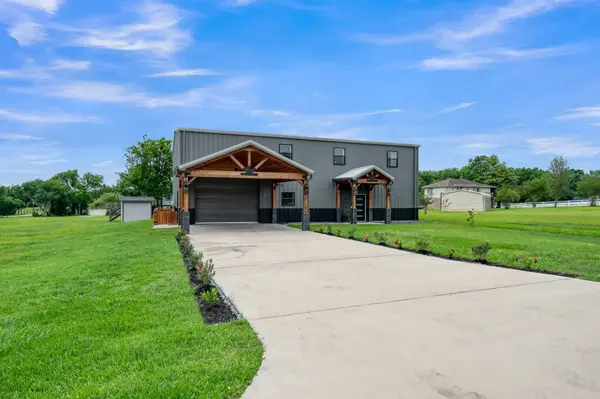 12304 Maggie LN, Willis, TX 77318