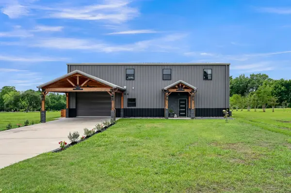 12304 Maggie LN, Willis, TX 77318