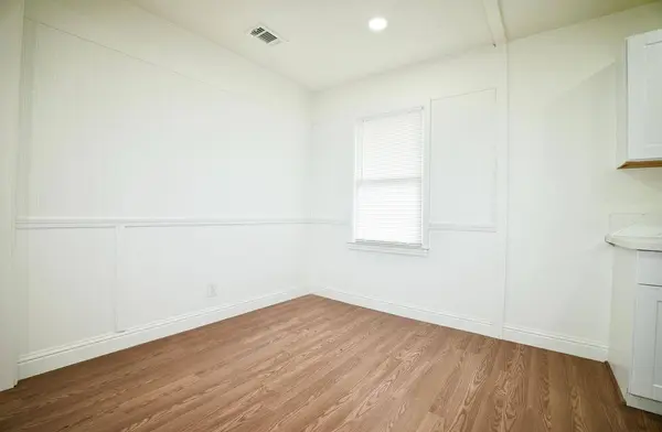 1305 E Fedora, Fresno, CA 93704