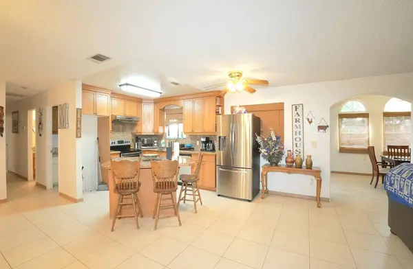 1261 E Adams AVE, Fresno, CA 93725
