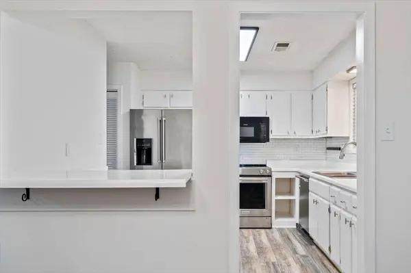 947 HUNTERS RETREAT DR, Collierville, TN 38017