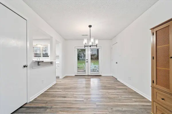 947 HUNTERS RETREAT DR, Collierville, TN 38017