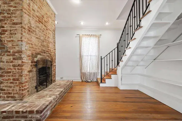 2069 VINTON AVE, Memphis, TN 38104