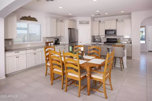 6306 W SONOMA Way, Florence, AZ 85132