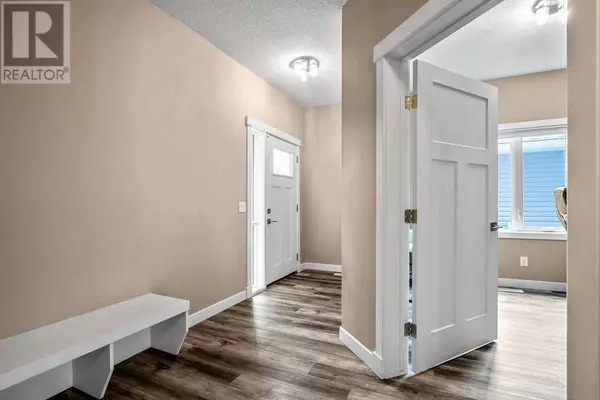 1918 High Park Circle NW, High River, AB T1V0E7