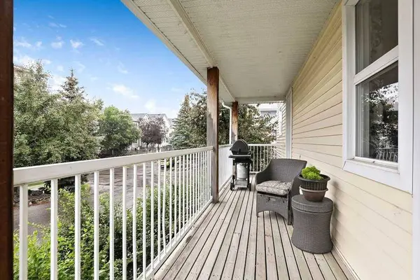 1010 Prairie Sound CIR NW, High River, AB T1V2A5