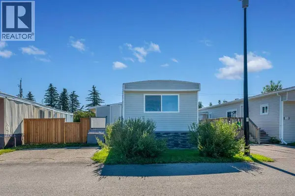 232 Polar Avenue NE, High River, AB T1V1J5