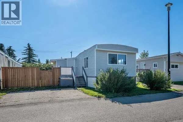 232 Polar Avenue NE, High River, AB T1V1J5