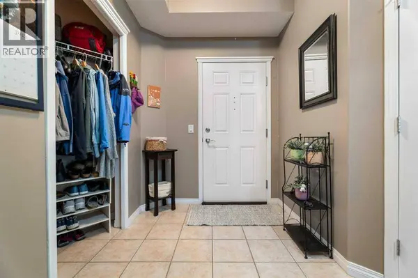 108, 500 7 Street NW, High River, AB T1V1T6