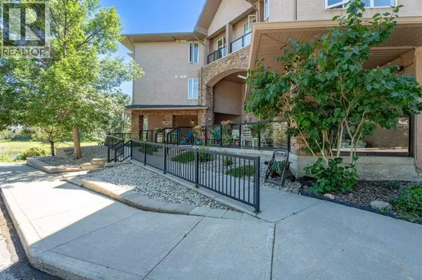 108, 500 7 Street NW, High River, AB T1V1T6