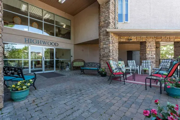 500 N 7 ST NW #108, High River, AB T1V 1T6