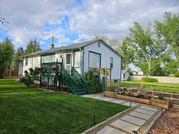 606 4 ST, Bassano, AB T0J0B0