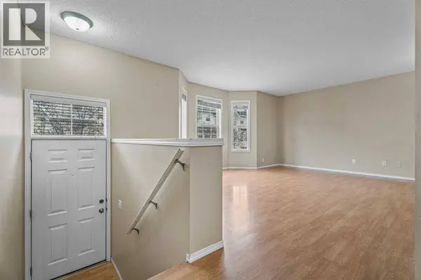 255 Prestwick Acres Lane SE, Calgary, AB T2Z3X9