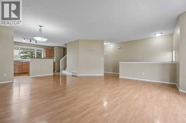 255 Prestwick Acres Lane SE, Calgary, AB T2Z3X9