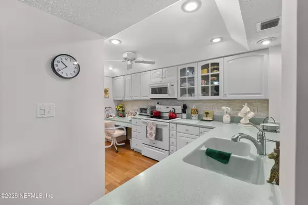 3060 N ATLANTIC AVE #708, Cocoa Beach, FL 32931