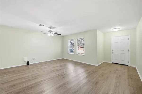 2516 Red Oak Drive, Little Elm, TX 75068