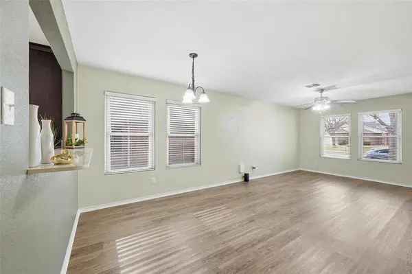 2516 Red Oak Drive, Little Elm, TX 75068