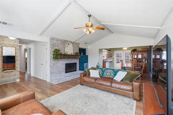 1421 Kingsbridge Drive, Garland, TX 75044