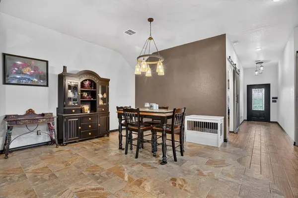 1017 County Road 3555, Paradise, TX 76073