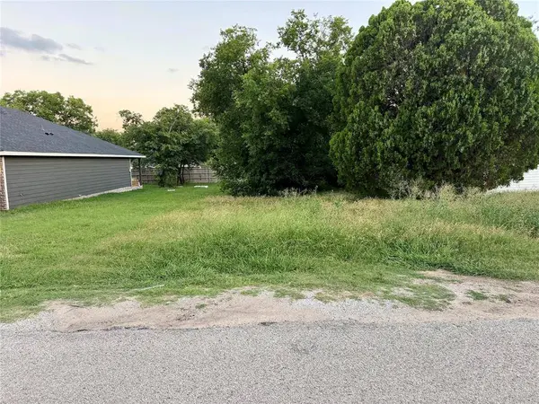 5111 Crowley Street, Sansom Park, TX 76114