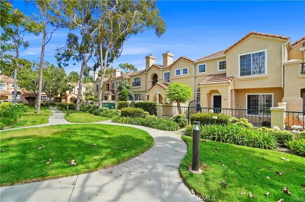 1207 Lost Point LN, Oxnard, CA 93030