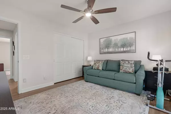 10228 E COPPER Drive, Sun Lakes, AZ 85248