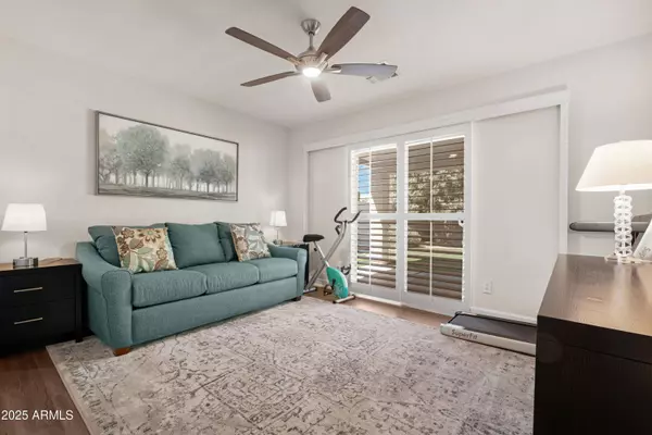 10228 E COPPER Drive, Sun Lakes, AZ 85248