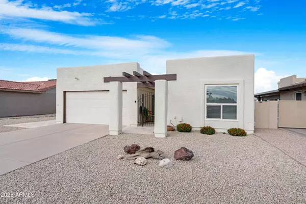 26618 S PINEWOOD Drive, Sun Lakes, AZ 85248