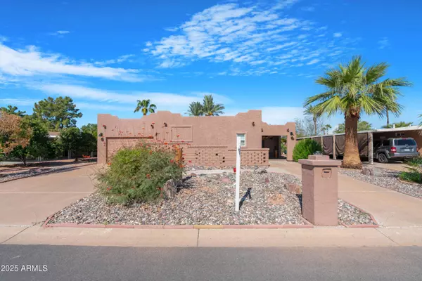 9102 E LAKEVIEW Drive, Sun Lakes, AZ 85248