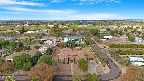 19938 E SONOQUI Boulevard, Queen Creek, AZ 85142