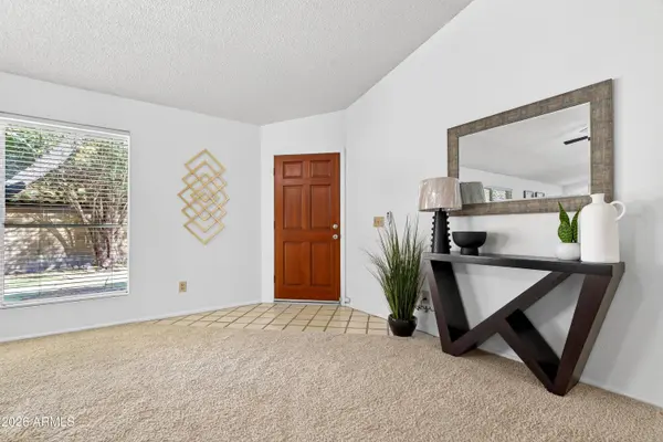 4558 E McNeil Street, Phoenix, AZ 85044