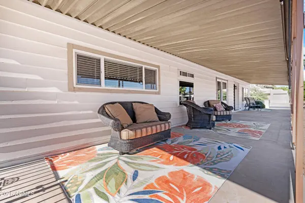 25408 S MONTANA Avenue, Sun Lakes, AZ 85248