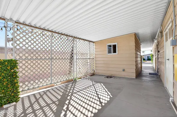8921 E MICHIGAN Avenue, Sun Lakes, AZ 85248