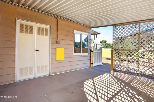 8921 E MICHIGAN Avenue, Sun Lakes, AZ 85248