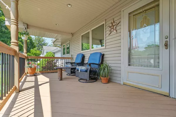 277 McMillan ST, Grayslake, IL 60073