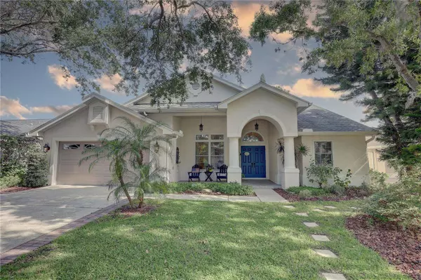 1069 CAPTAINS WAY, Tarpon Springs, FL 34689