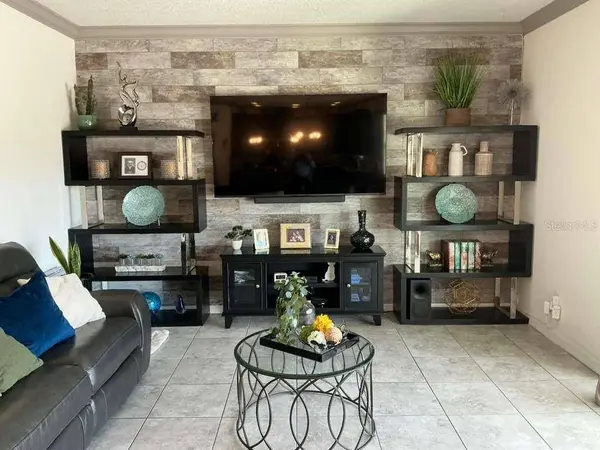 1002 BERRY LEAF CT, Apopka, FL 32703