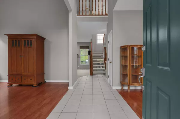 8632 Copperview Drive, Dublin, OH 43016