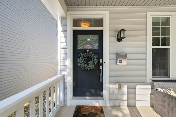 1303 N Grant Avenue, Columbus, OH 43201