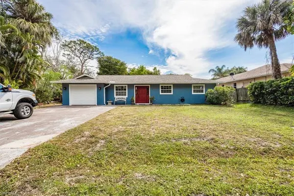 27111 Edgewood ST, Bonita Springs, FL 34135