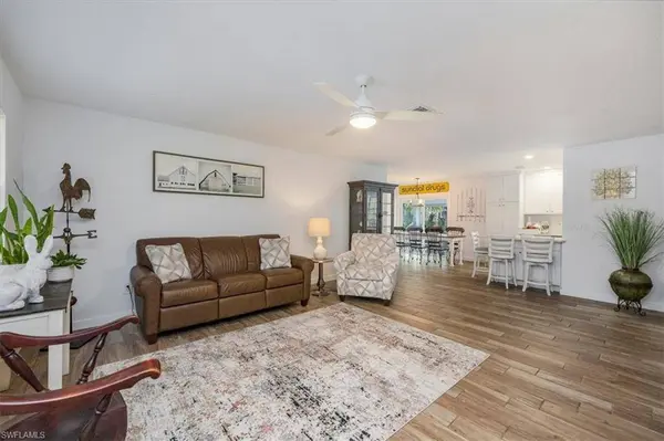 27111 Edgewood ST, Bonita Springs, FL 34135